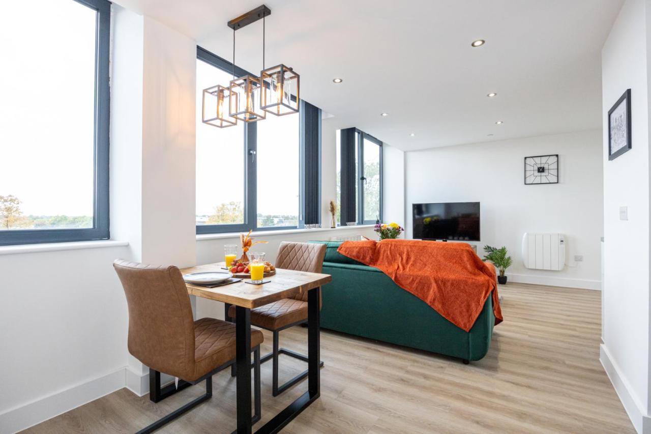 Chic Luxury Apartment Near Old Trafford Stadiums Mánchester Exterior foto