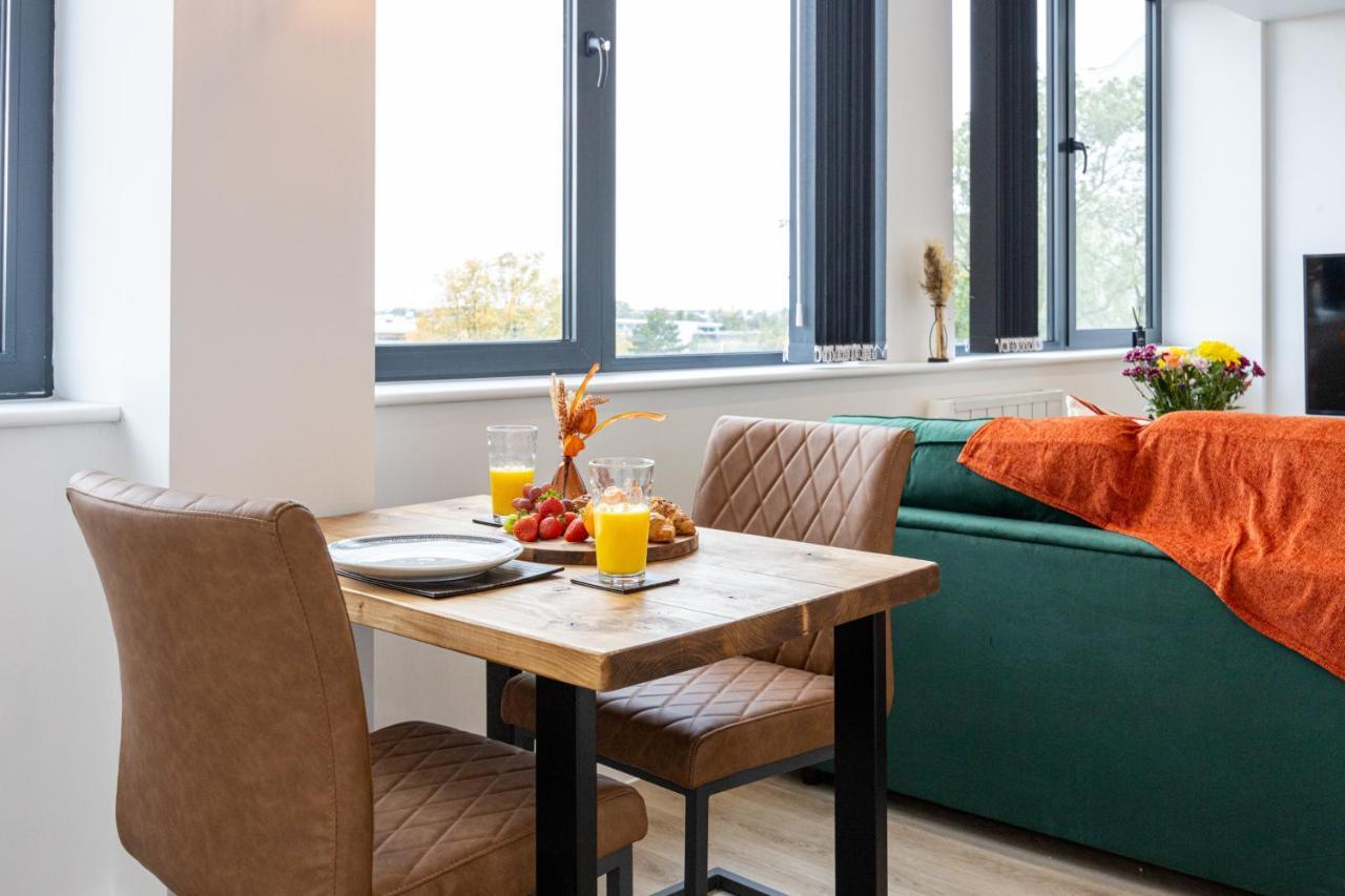 Chic Luxury Apartment Near Old Trafford Stadiums Mánchester Exterior foto